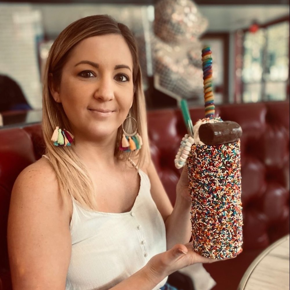 Meet your Posher, Jennifer